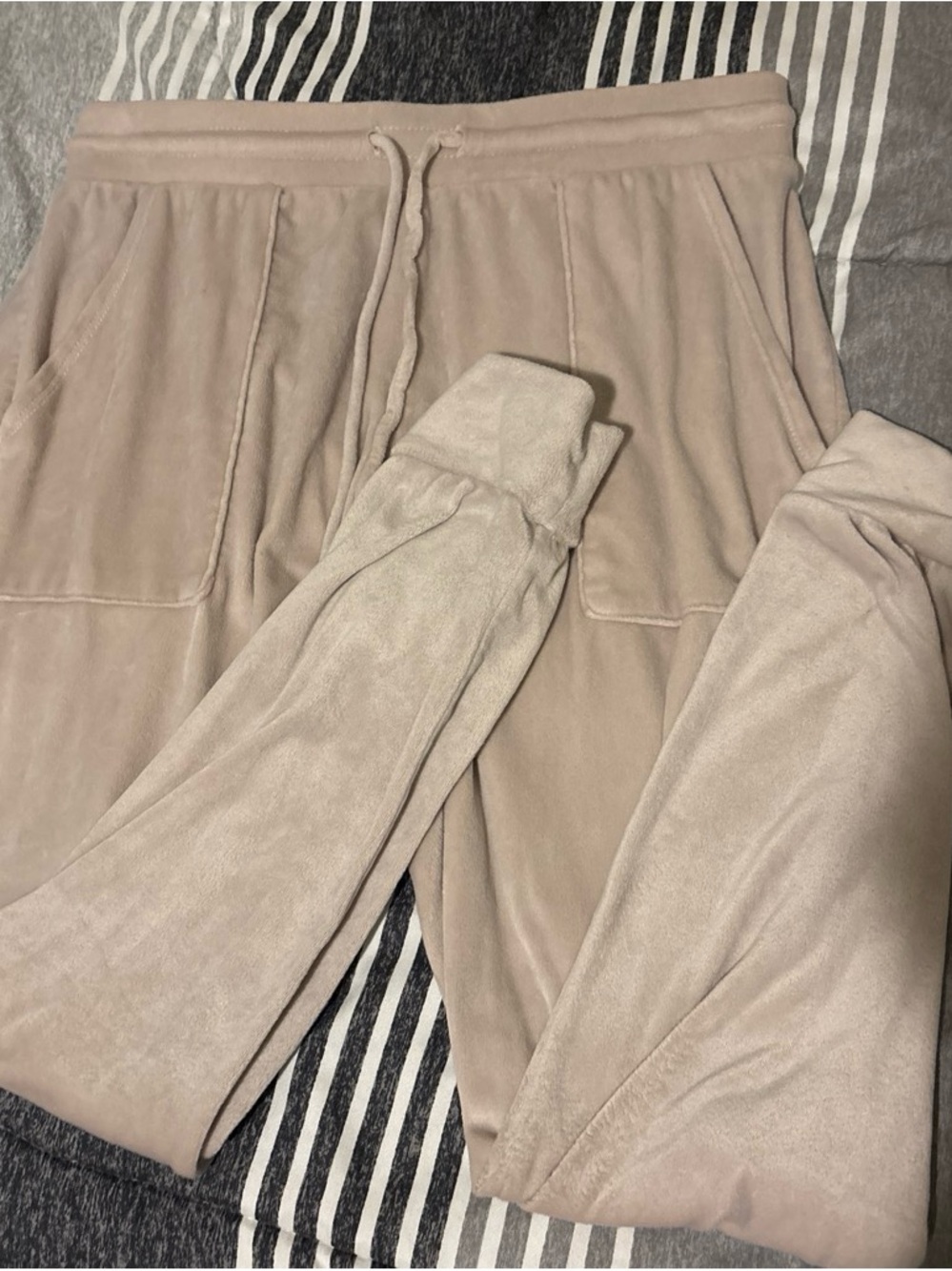 Cozy Drawstring Joggers in Light Taupe